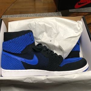 Nike Air Jordan 1 Flyknit Royals